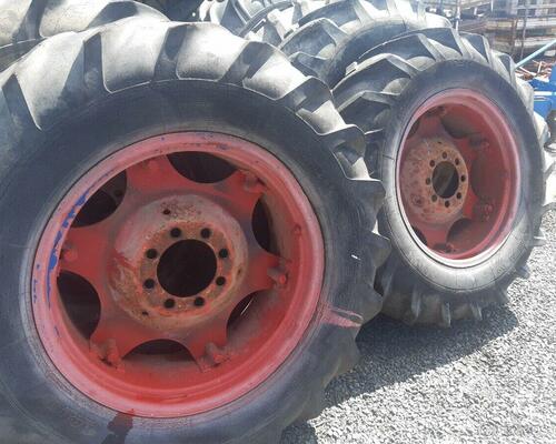 Zetor uřI motor 7201. 