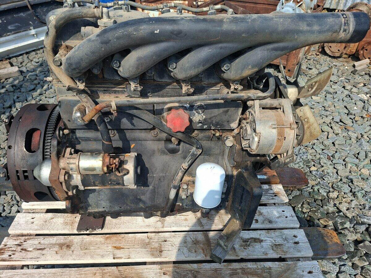 Zetor uřI motor 7701.  typ 7901. 