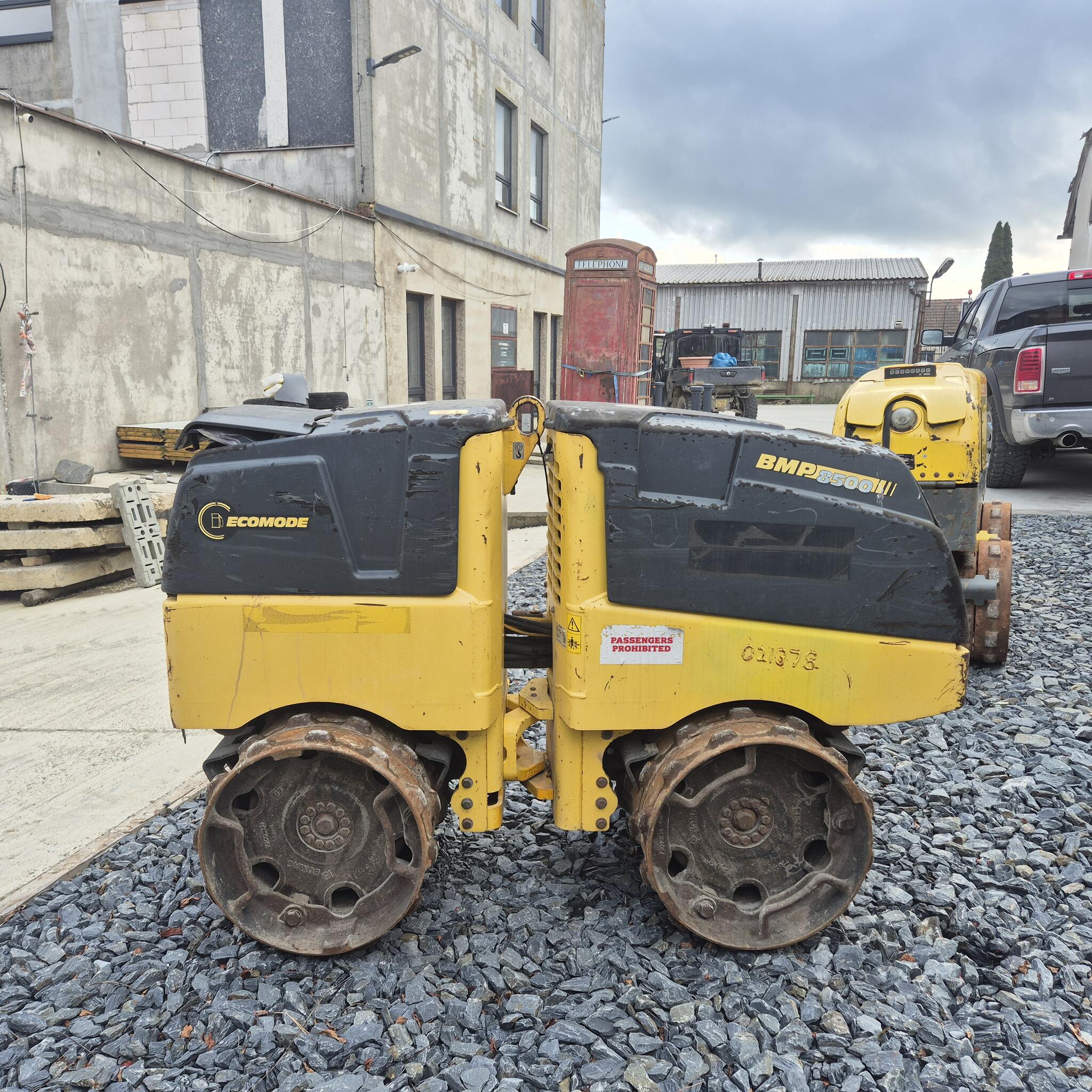 BOMAG BMP8500 VIBRAČNÍ VÁLEC