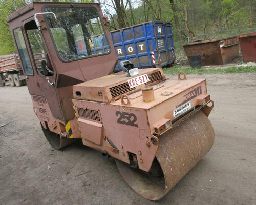 CASE VIBROMAX W252