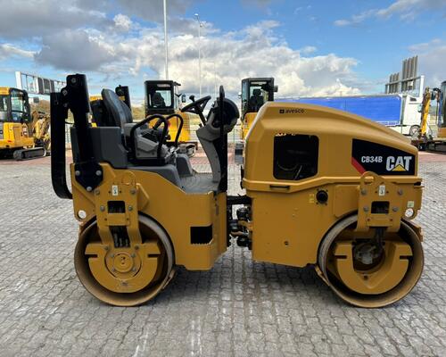 Caterpillar CB34B