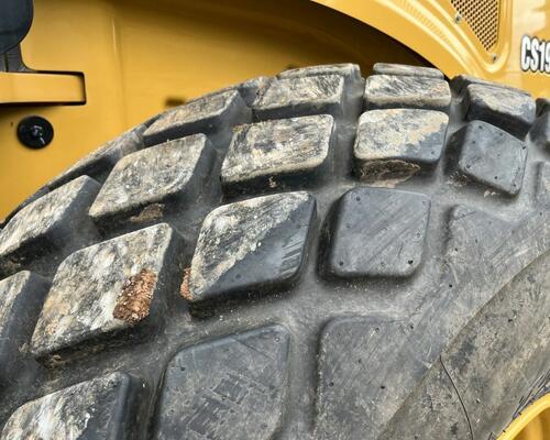 Caterpillar CS19