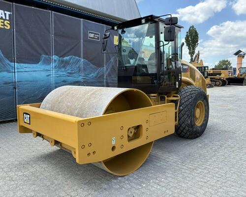 Caterpillar CS64B