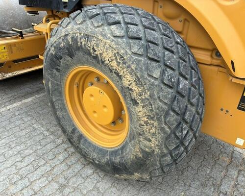 Caterpillar CS76B
