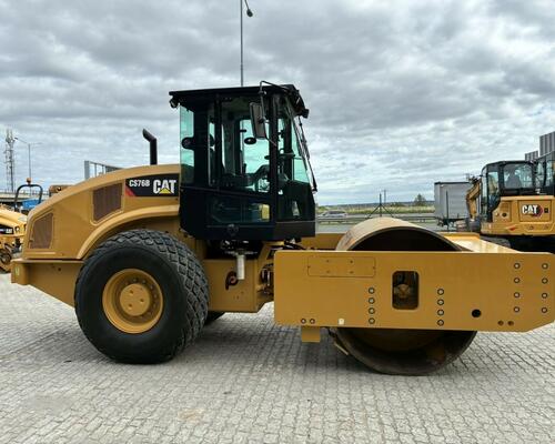 Caterpillar CS76B