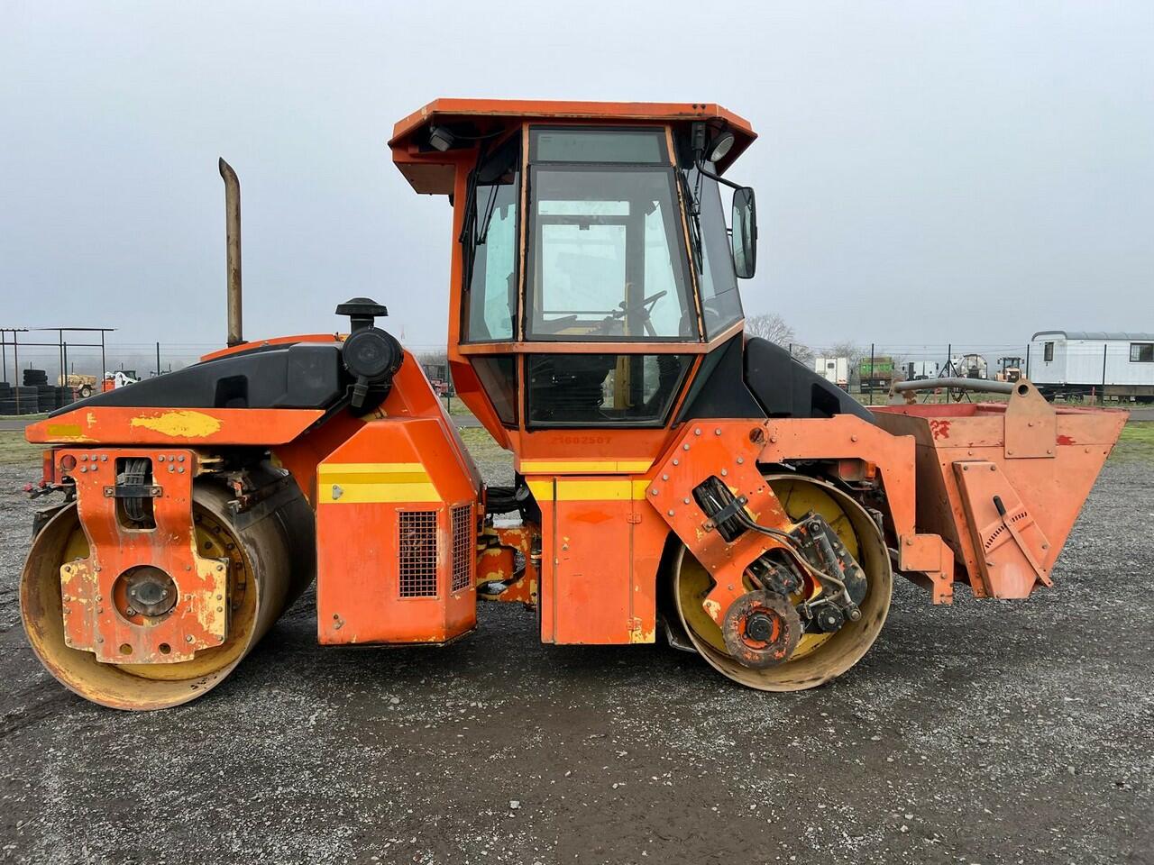 DYNAPAC CC232+ PODRCOVAČ