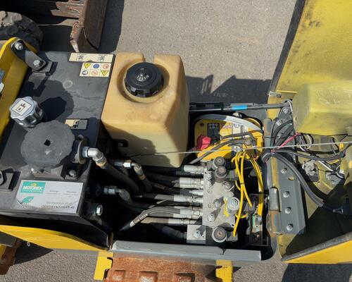 Ježkový válec Wacker Neuson RT82-SC2