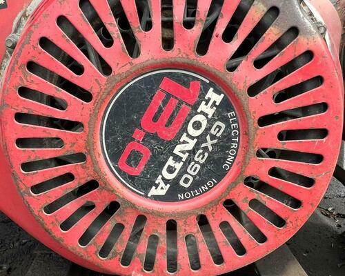  Ručně vedený válec STA VW 3405 