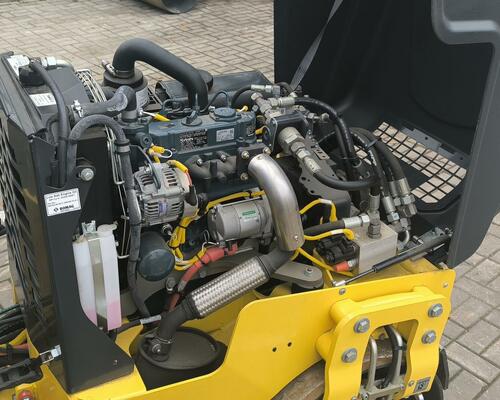 Válec Bomag BW 90 AD-5