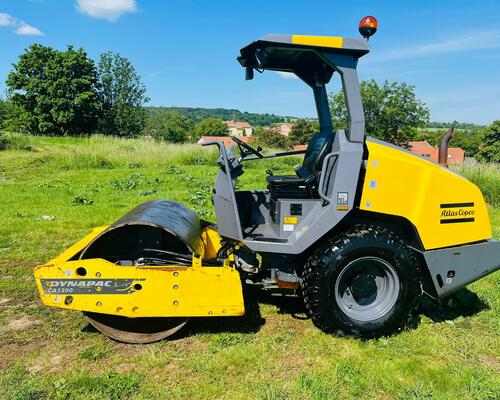 Vibrační válec Atlas Copco Dynapac CA1300 (Možnost leasingu)