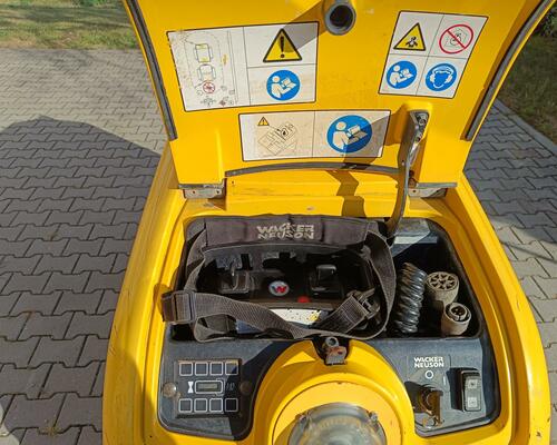 Vibrační válec Wacker Neuson RTKx-SC 3 - motor KUBOTA 