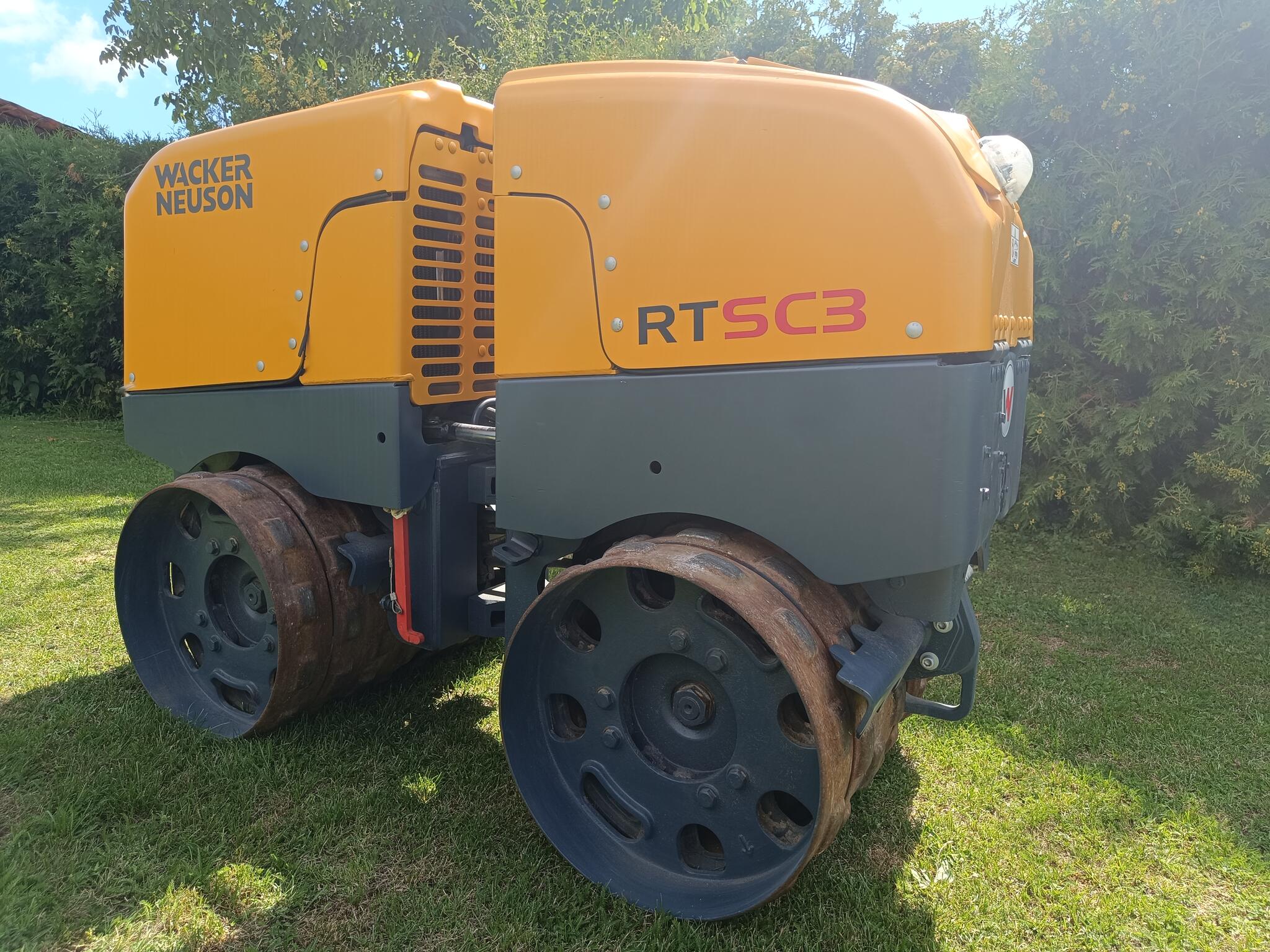 Vibrační válec Wacker Neuson RTx-SC 3 r.v.2017