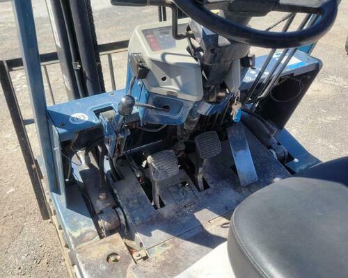 Komatsu 1,5 tuny -LPG