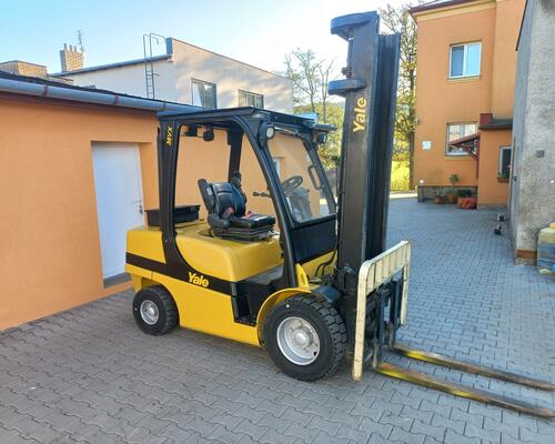 Vysokozdvižný vozík Yale GDP35VX