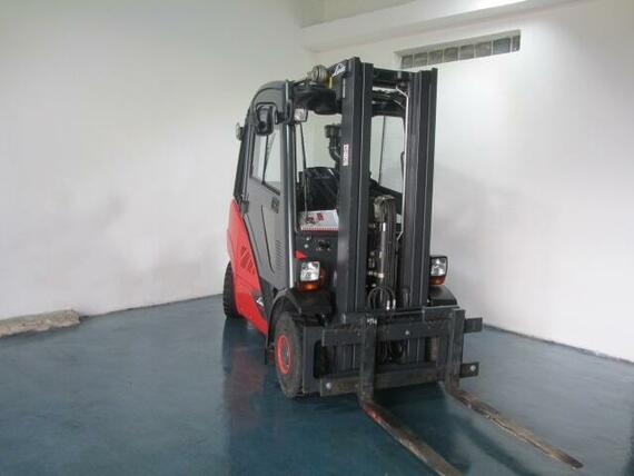 VZV LINDE H25D
