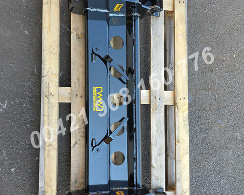 používaný zosilnený rýchloupínač Locust 1203, L1203 unc, bobek, smykáč, detvan