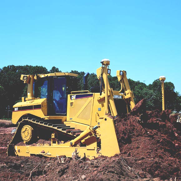Dozer Caterpillar D8T - první stavební stroj s technologií ACERT