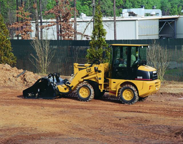 Caterpillar 904B
