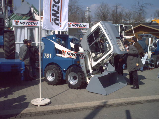 Novoty Vojtěcha Novotného pro rok 2004