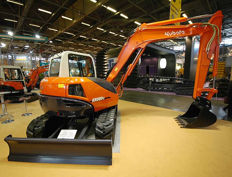 Pásové midirypadlo Kubota KX080-3 je největší model značky