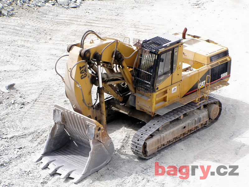 80ti tunový Caterpillar 5080