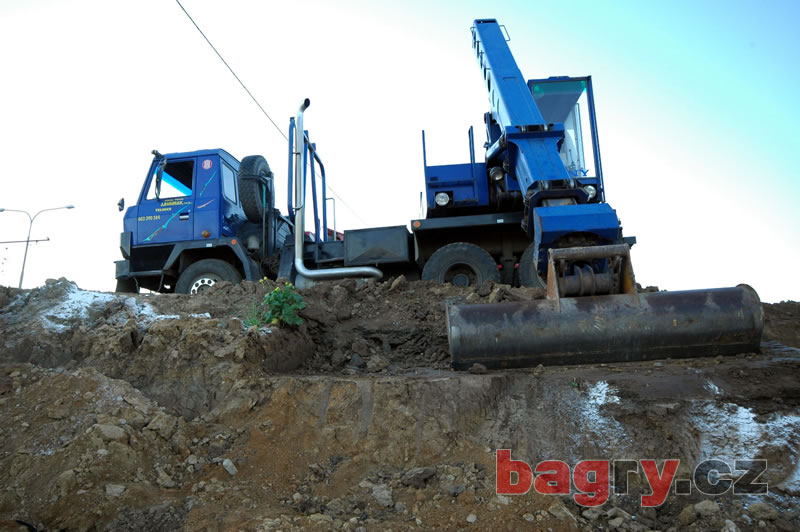 UDS 114 na T-815