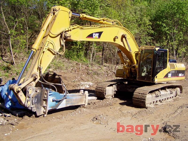 Cat 330C LME s kladivem Krupp