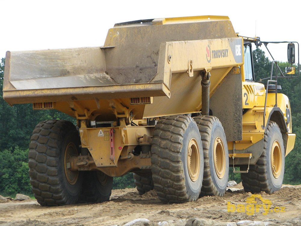 Kloubový dempr Volvo A30E