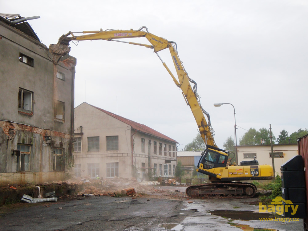 Demoliční pásové rypadlo Komatsu PC340LC