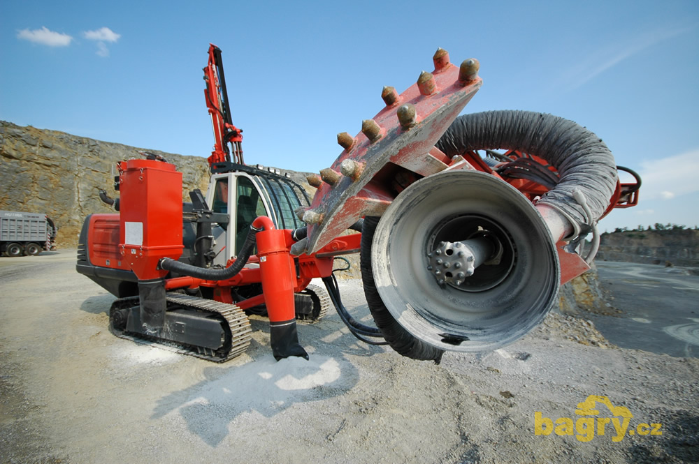 Vrtná souprava Sandvik DI200
