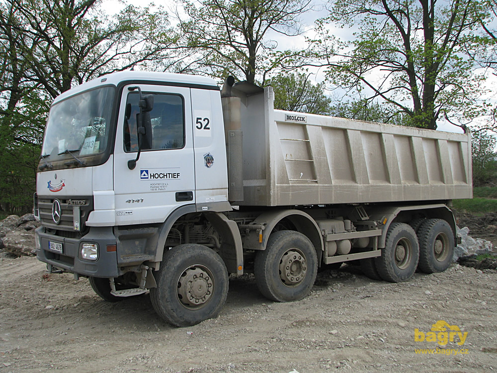 Nákladní vozidlo Mercedes Actros 4141 8x8