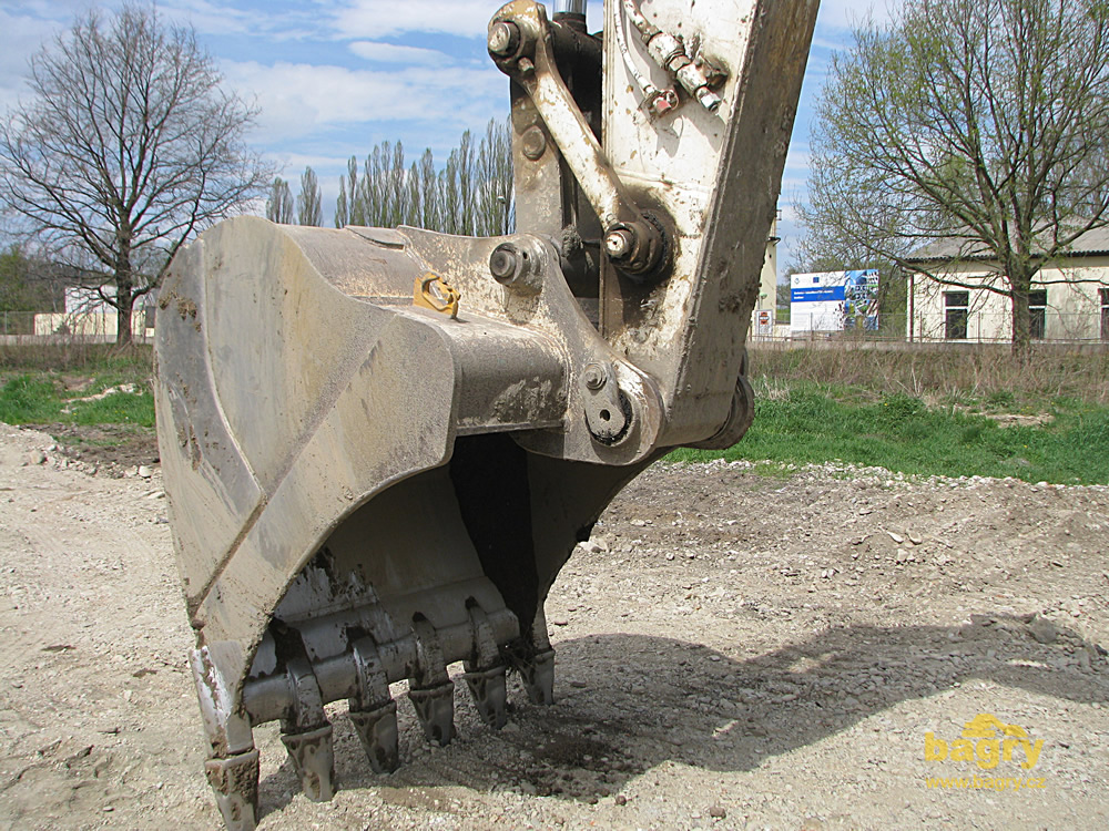 Pásové rypadlo Caterpillar 330C LME