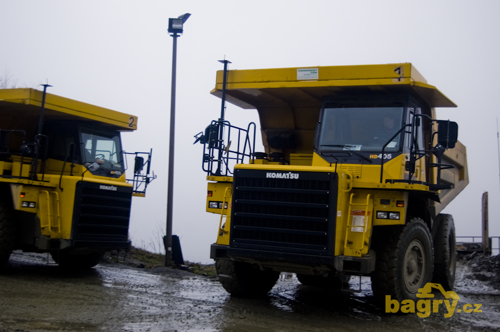 Dempry Komatsu HD 405