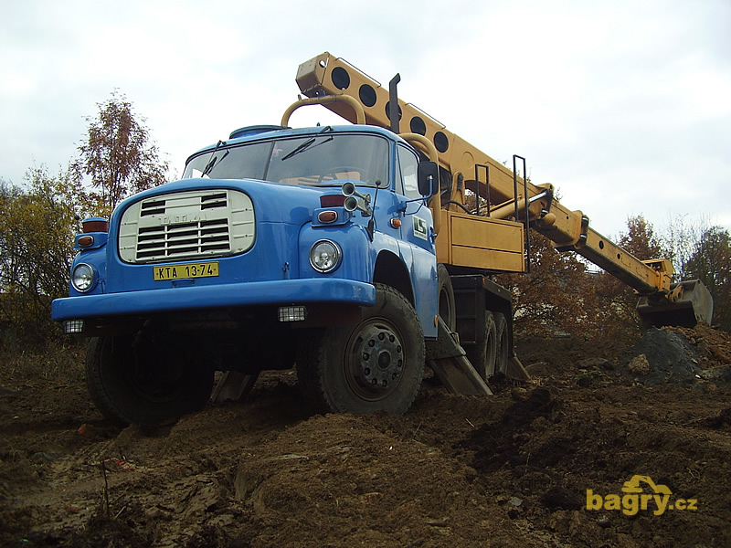 Tatra 148 s nástavbou UDS-113