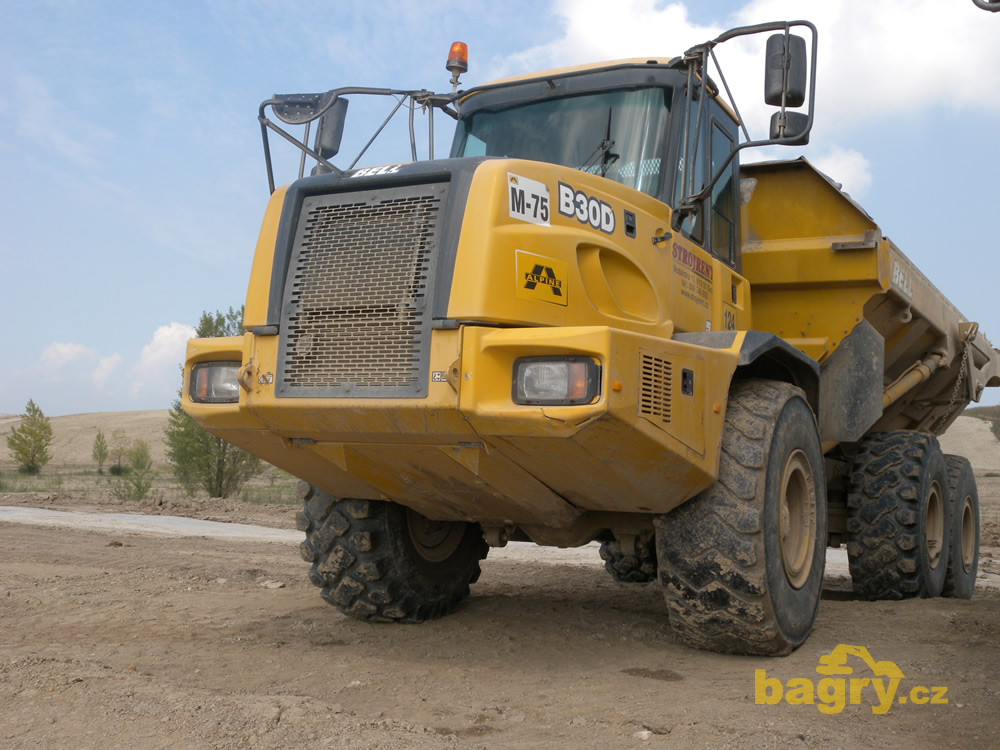 Kloubový dempr Bell B30D firmy Strojrent