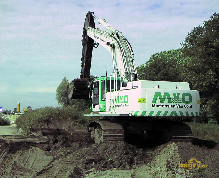 Pásové rypadlo Hitachi Zaxis 550