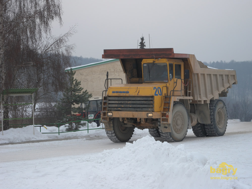 Pevný dempr Belaz 7540