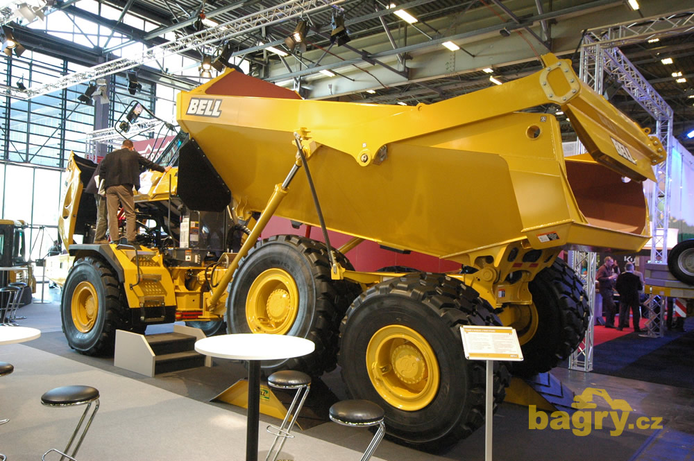 Kloubový dempr Bell B30D