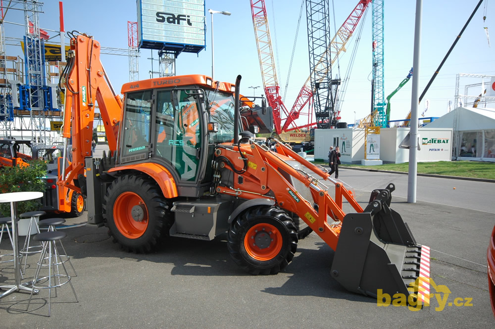 Rypadlonakladač Ausa RC5