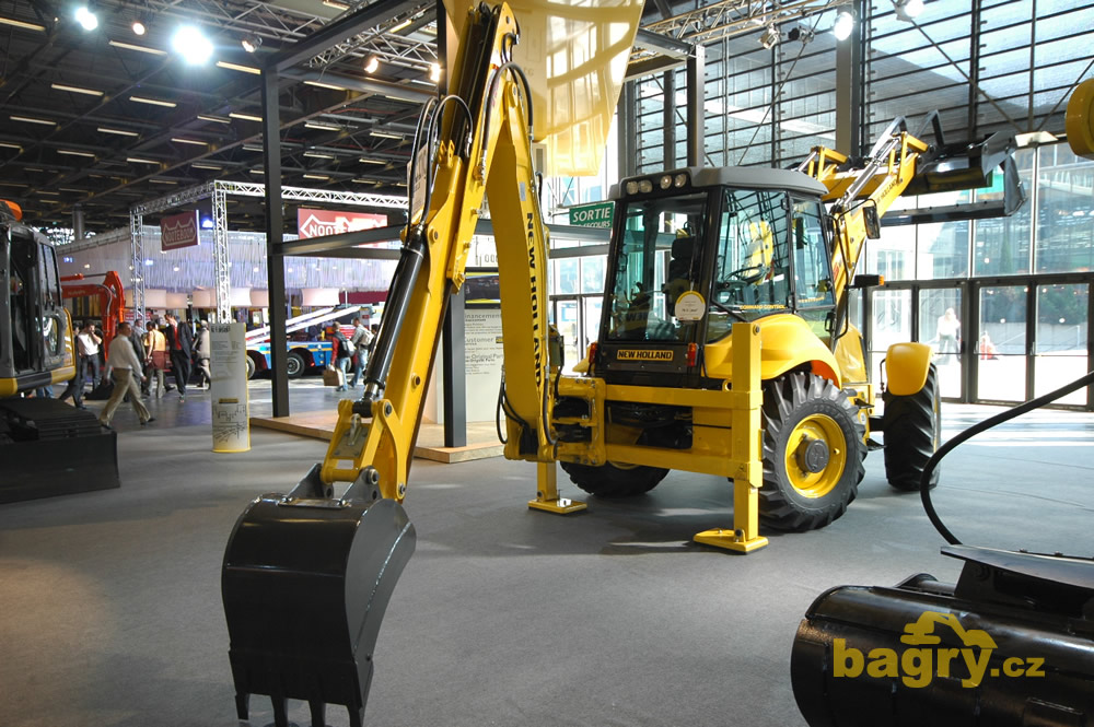 Rypadlonakladač New Holland B115B
