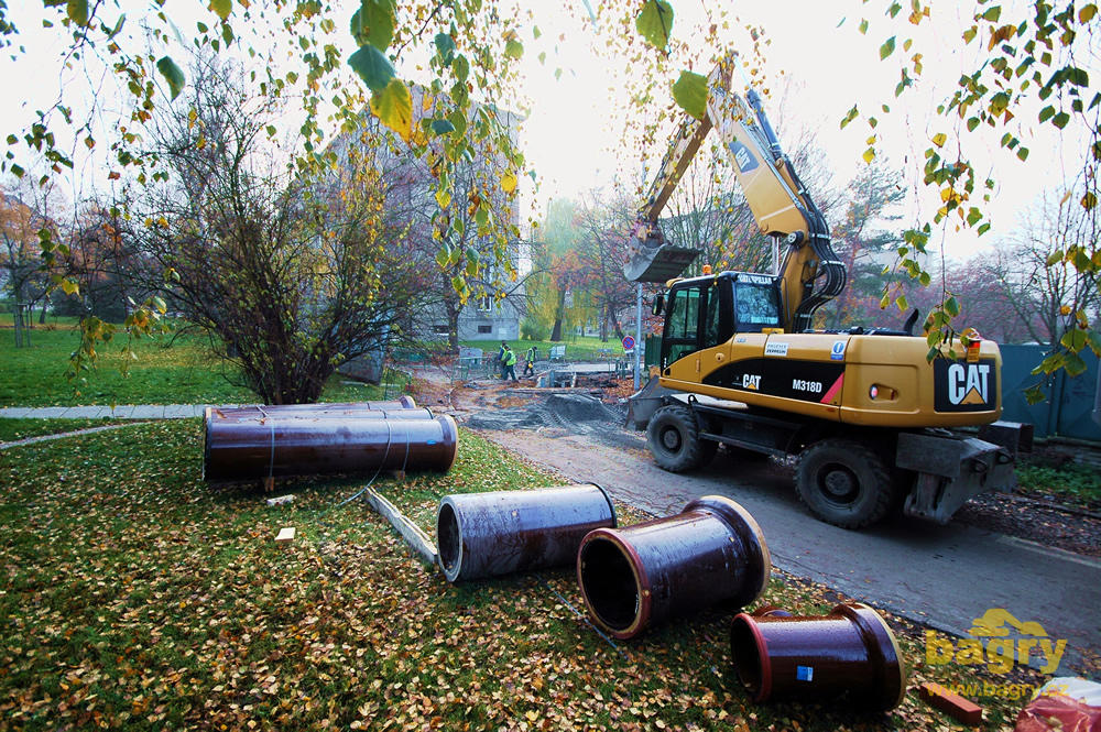 Kolové rypadlo Caterpillar M318D
