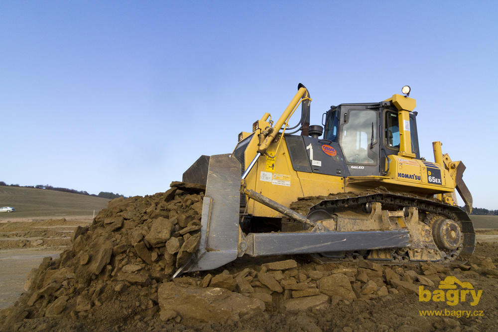 Komatsu 65 EX D firmy OSDM