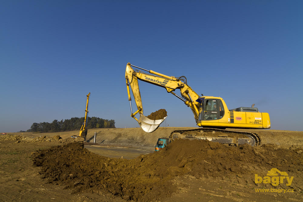 Komatsu PC 380 LC firmy OSDM