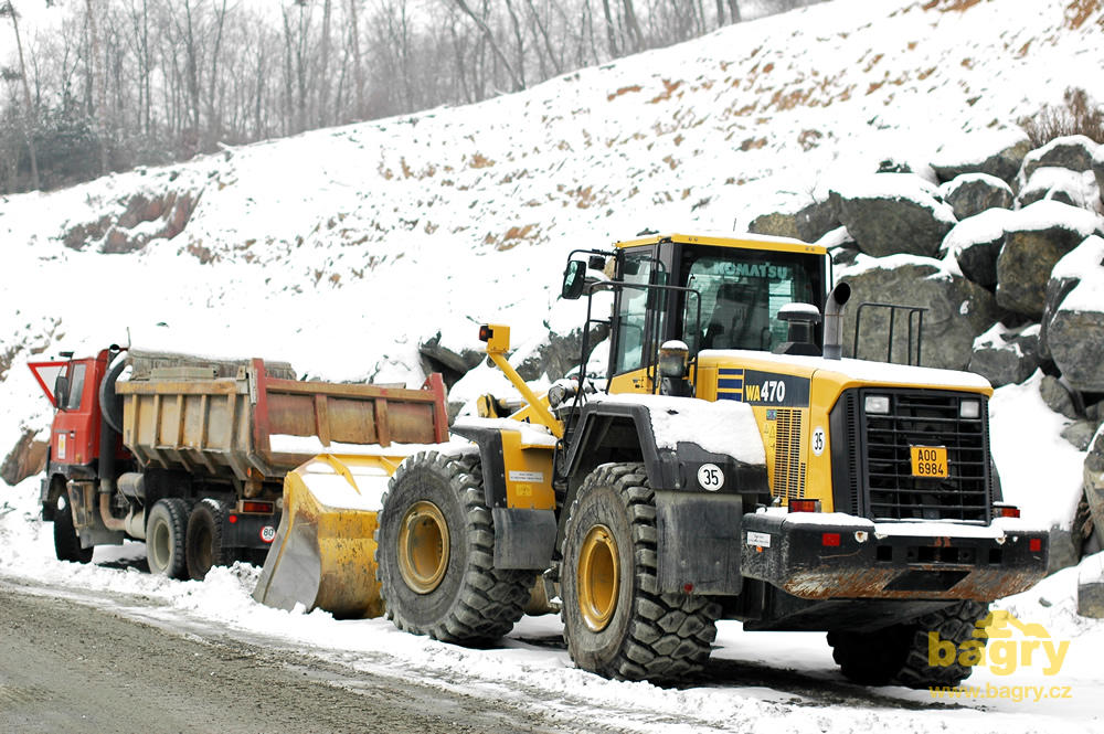 Kolový nakladač Komatsu WA470-6