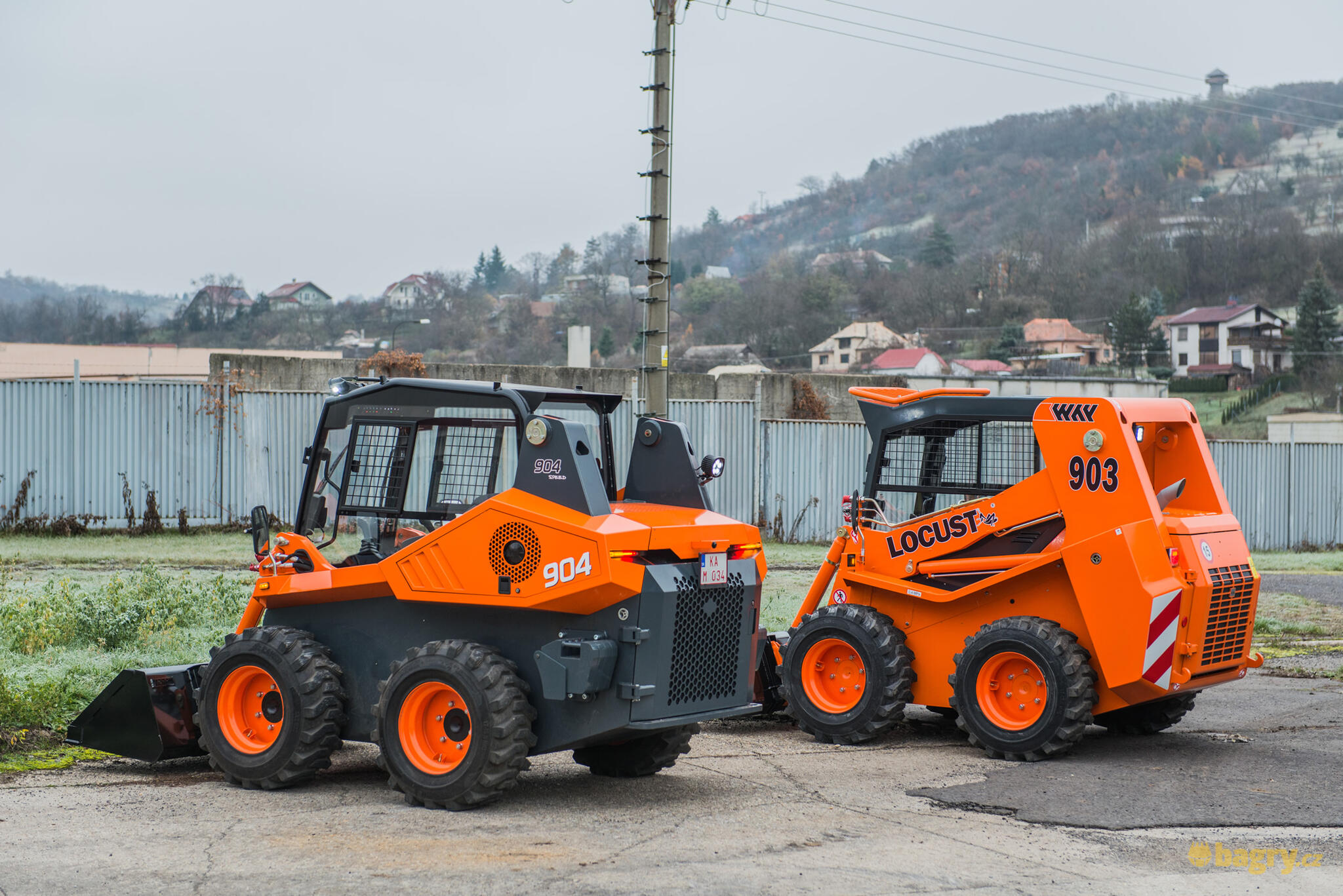 02. Locust 904 versus předchozí model 903
