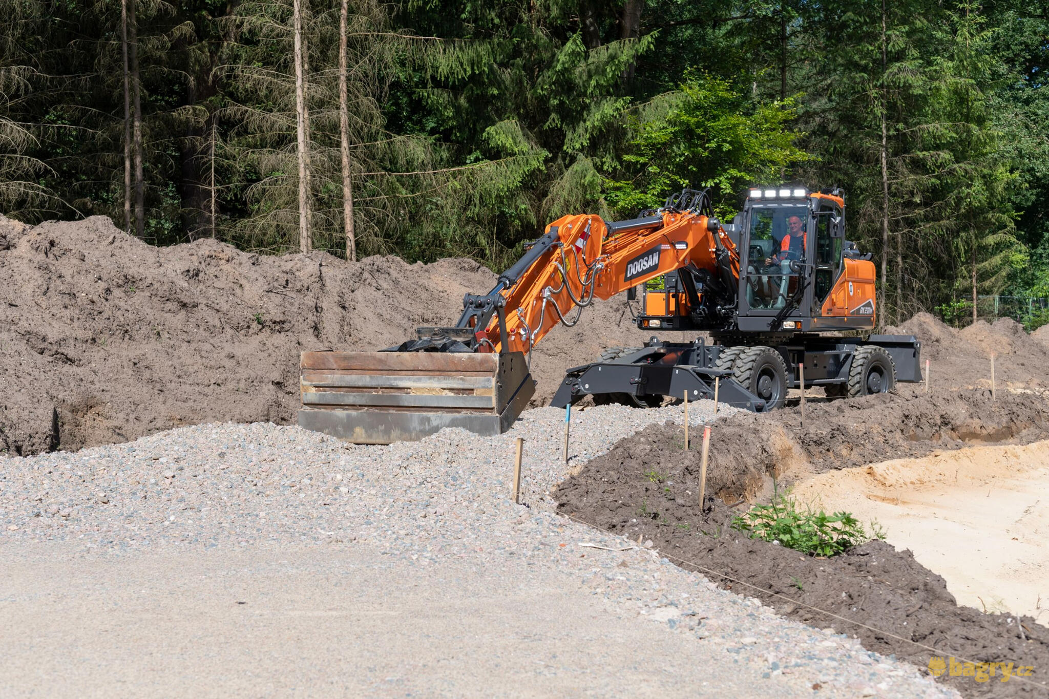 Doosan DX210W-7