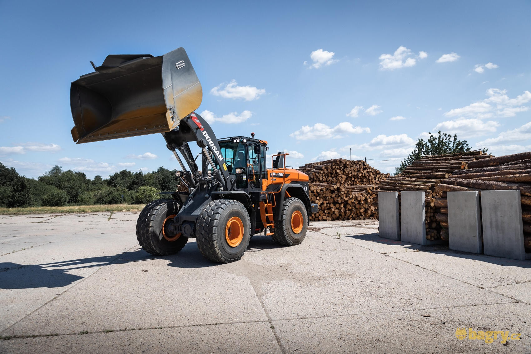 Doosan DL420CVT-7