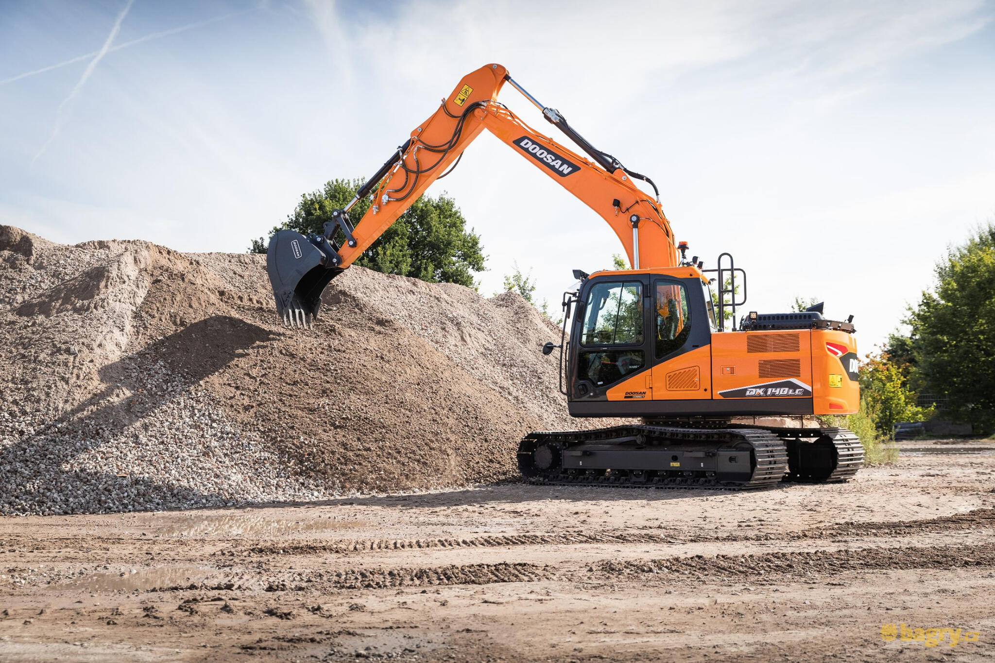 Doosan DX140LC