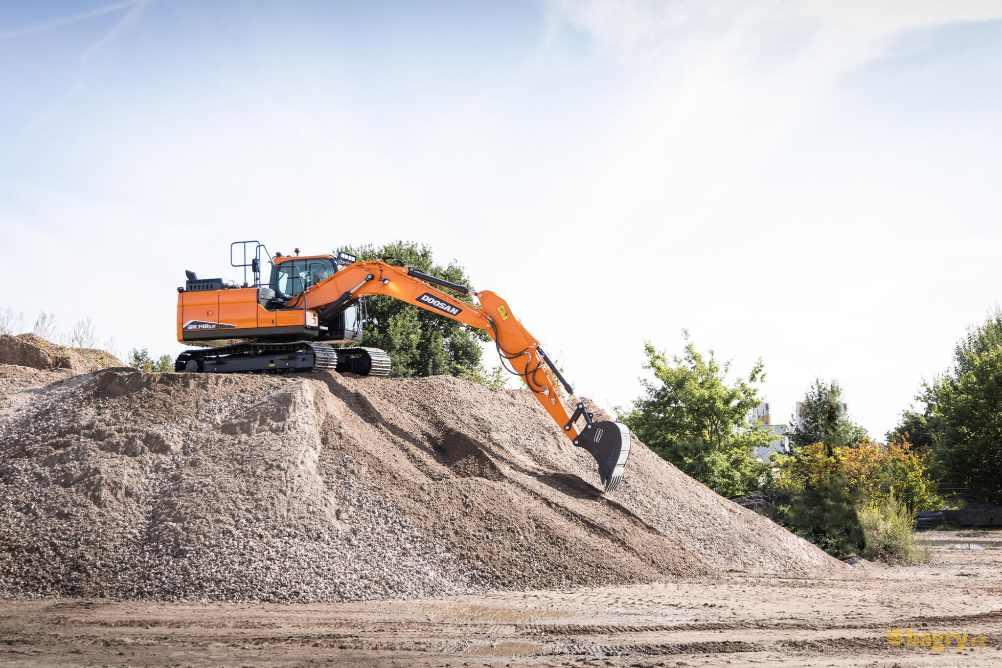 Doosan DX140LC