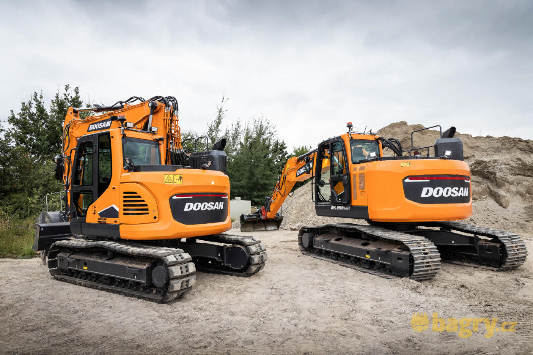 Doosan DX140LCR a DX235LCR